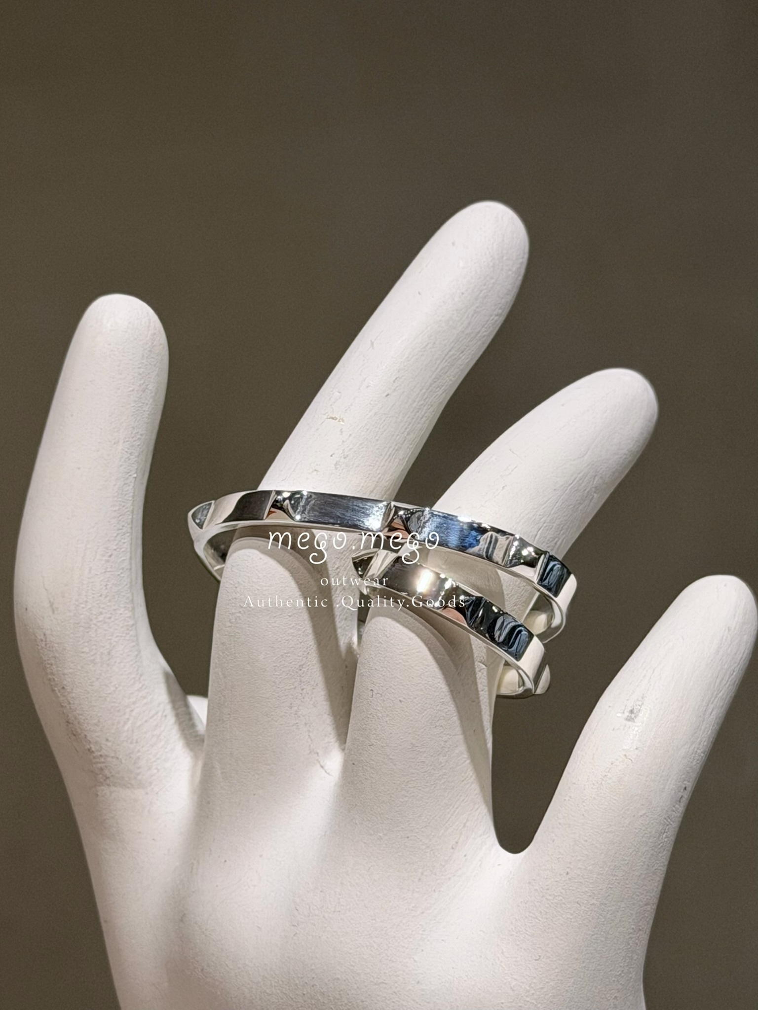 795FEF1C-E2B4-43C2-B4A3-FB6944DA44E6