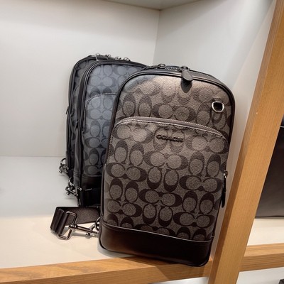 coach graham pack brown