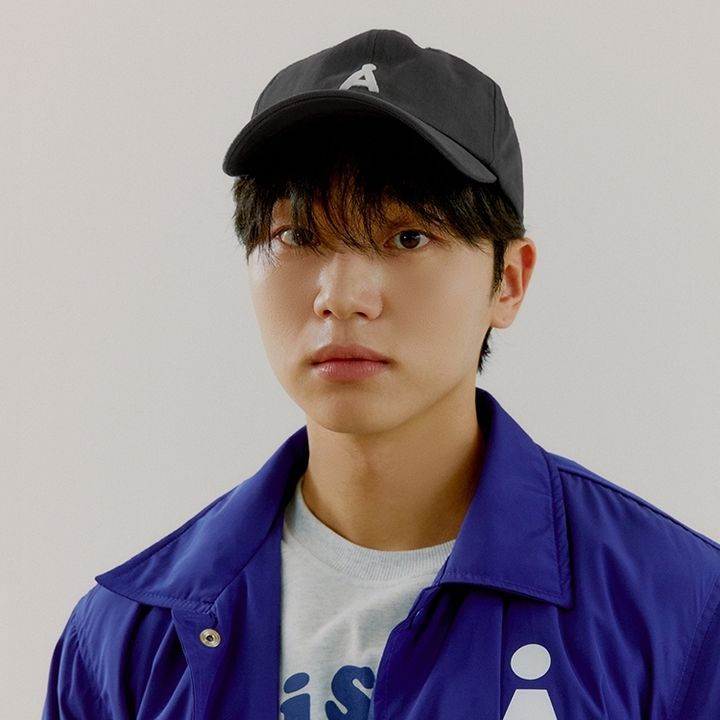NEW-ALAND-A-LOGO-BASEBALL-CAP-DARK-GREY-7