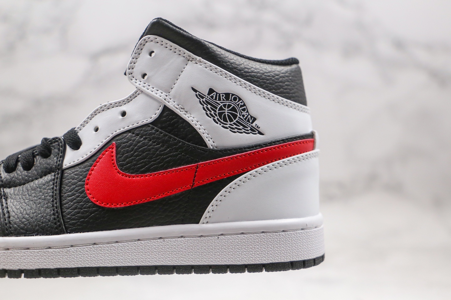 130 AJ1 Mid 36-45 half (2).jpg