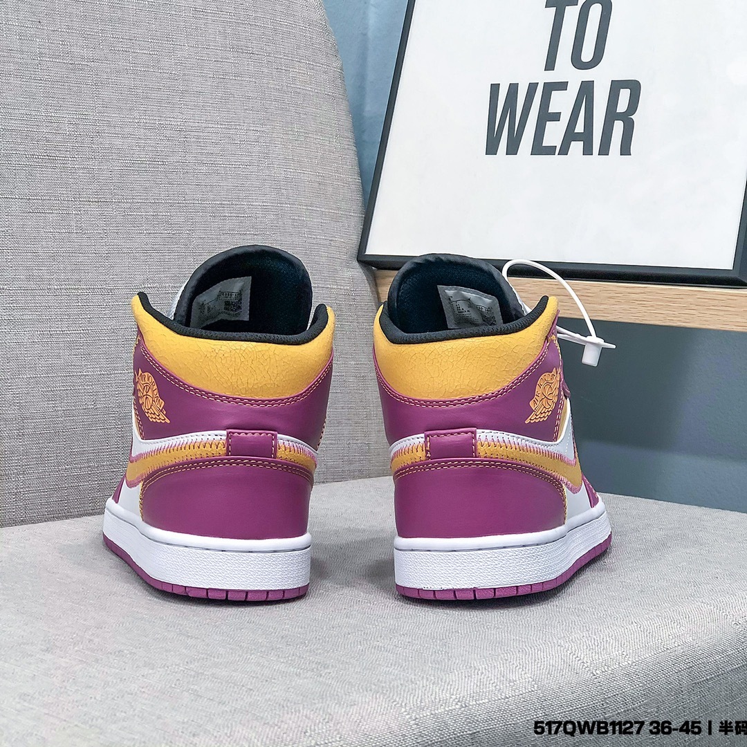 120 AJ1 Mid 36-45 (15).jpg