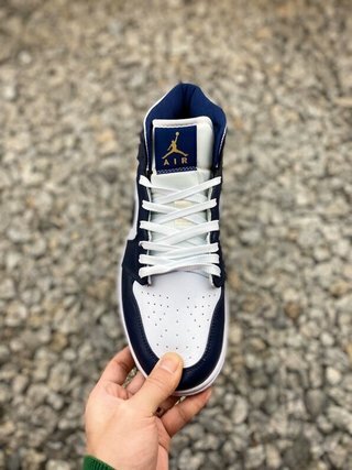 140 AJ1 36-45 Half (12).jpg