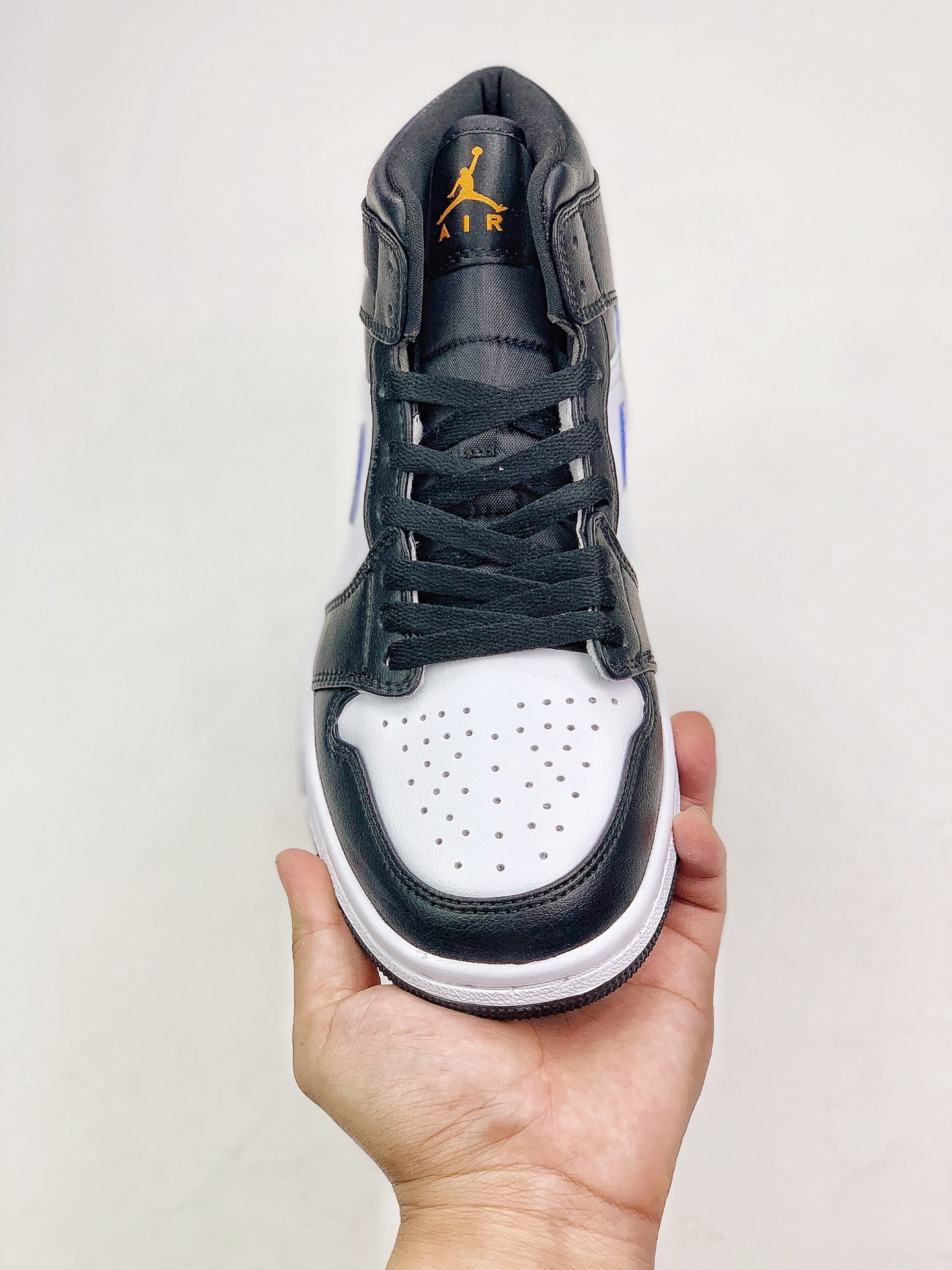160 AJ1 Mid 36-45 (87).jpg