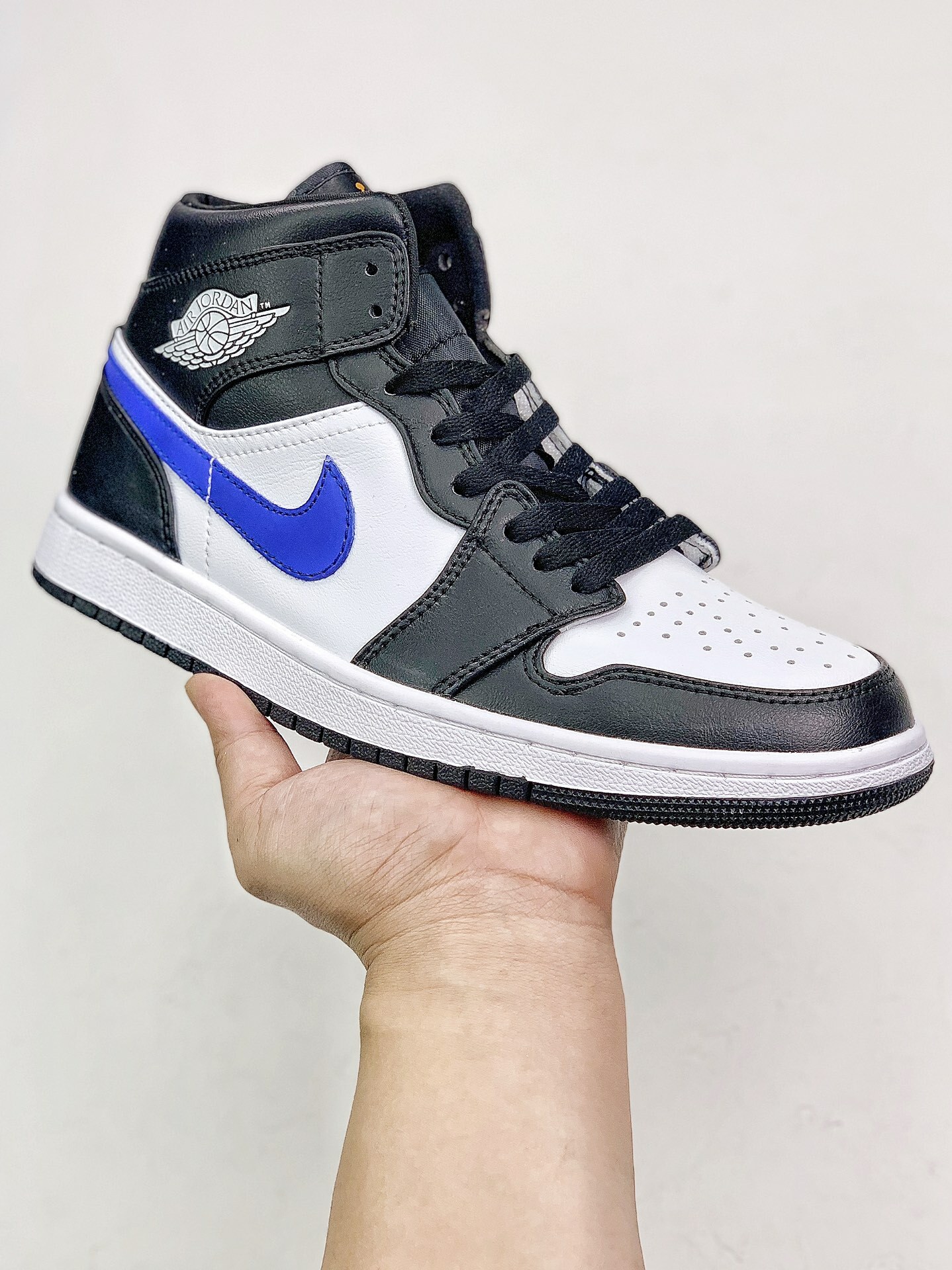 160 AJ1 Mid 36-45 (88).jpg