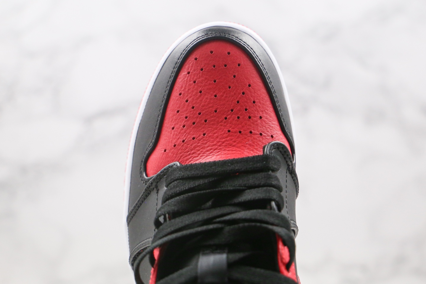 240 AJ1 Mid 36-45 half (1).jpg
