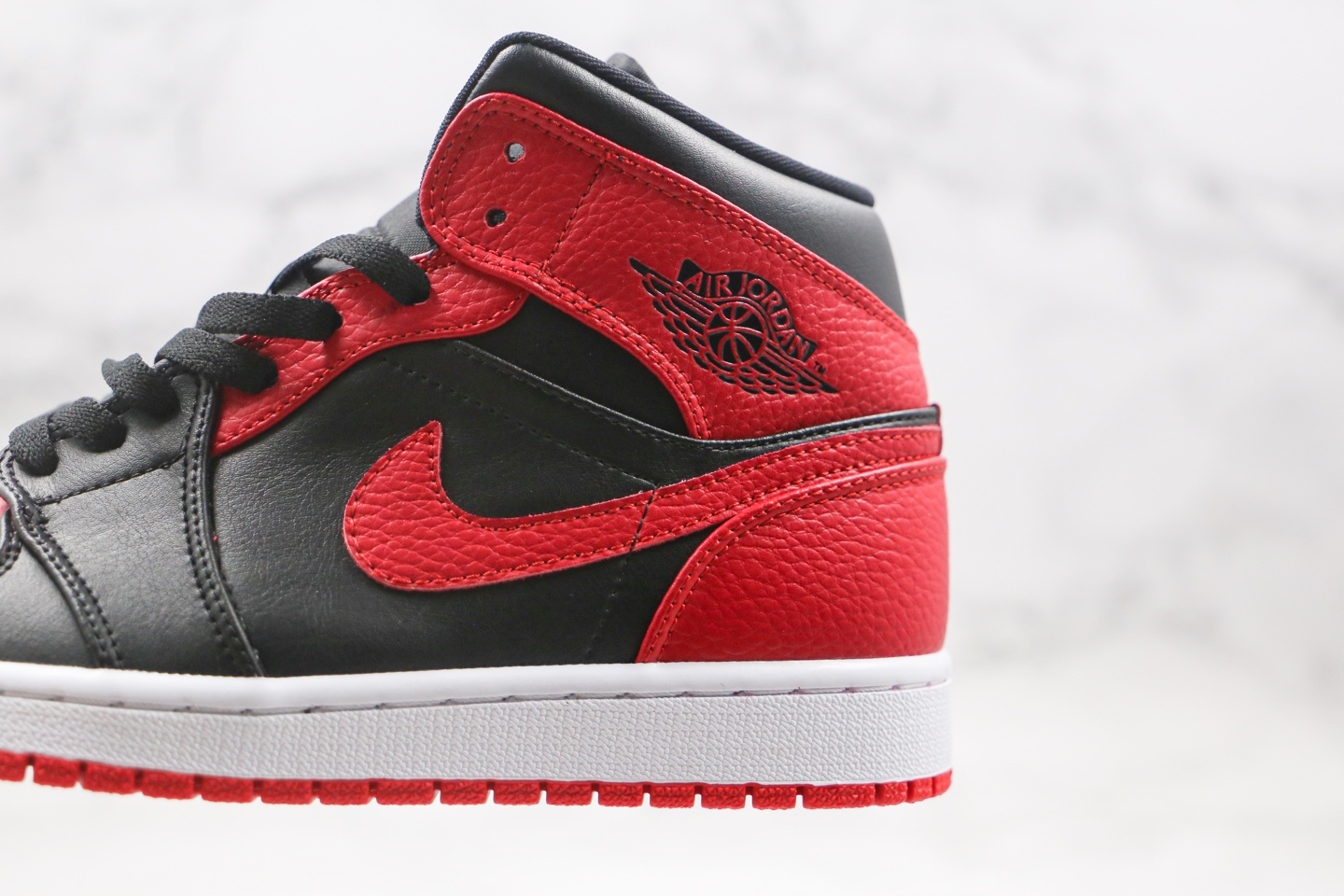 240 AJ1 Mid 36-45 half (6).jpg