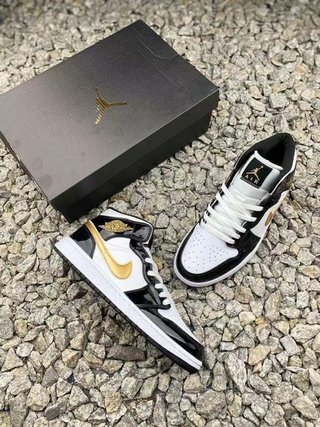 140 AJ1 Mid 36-45 Half (2).jpg