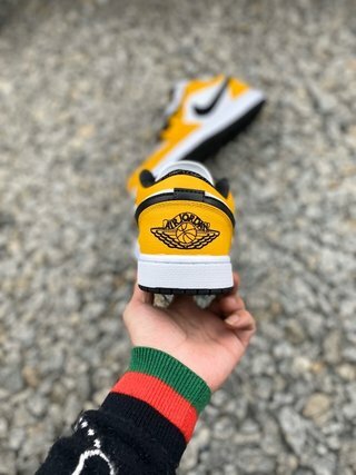 140 AJ1 36-45 Half (40).jpg