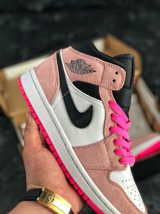 160 AJ1Mid Crimson Tint 36-45 got 44.5 (3).jpg