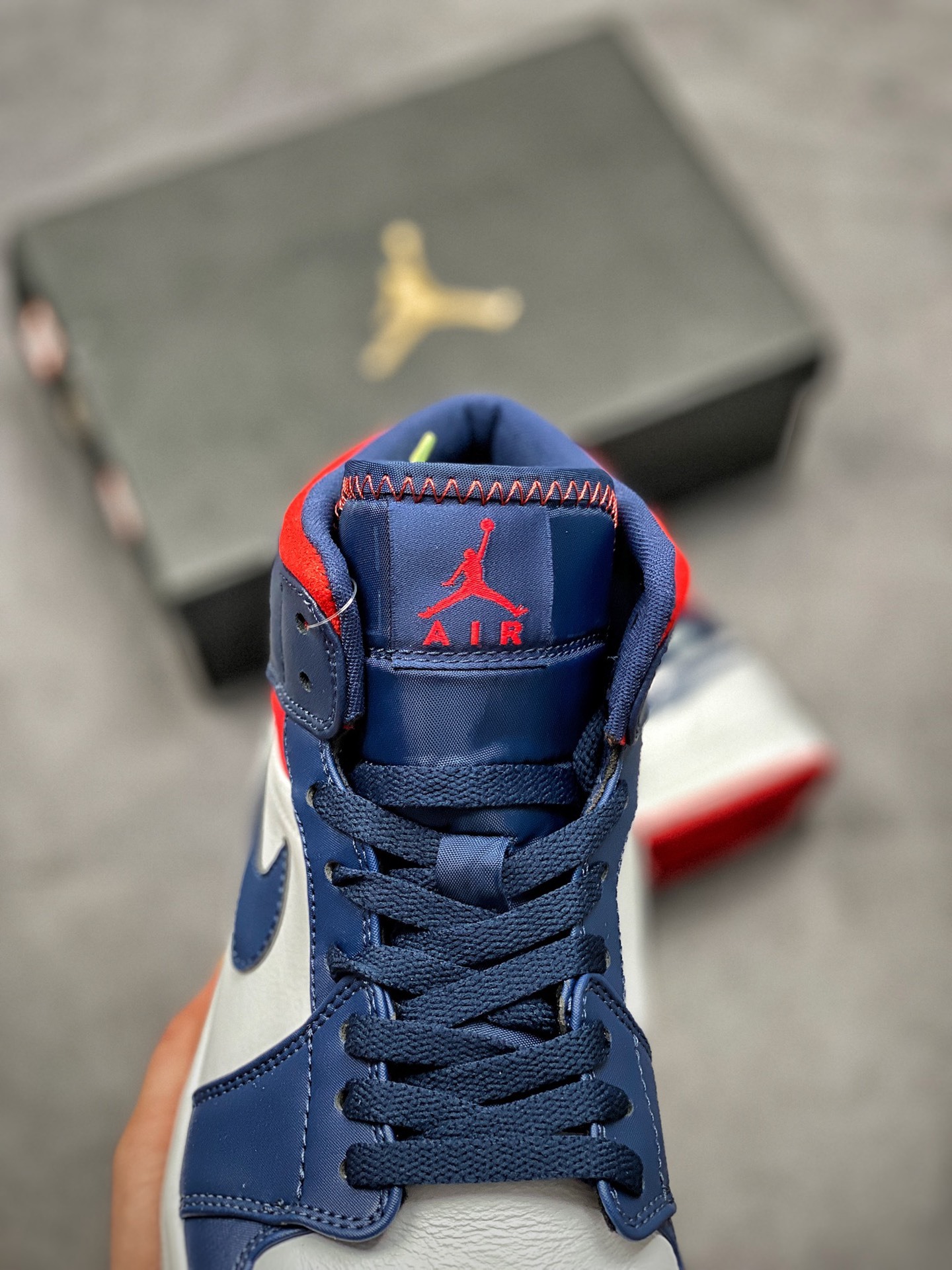 180 AJ1Mid 36-45 got 44.5 (32).jpg
