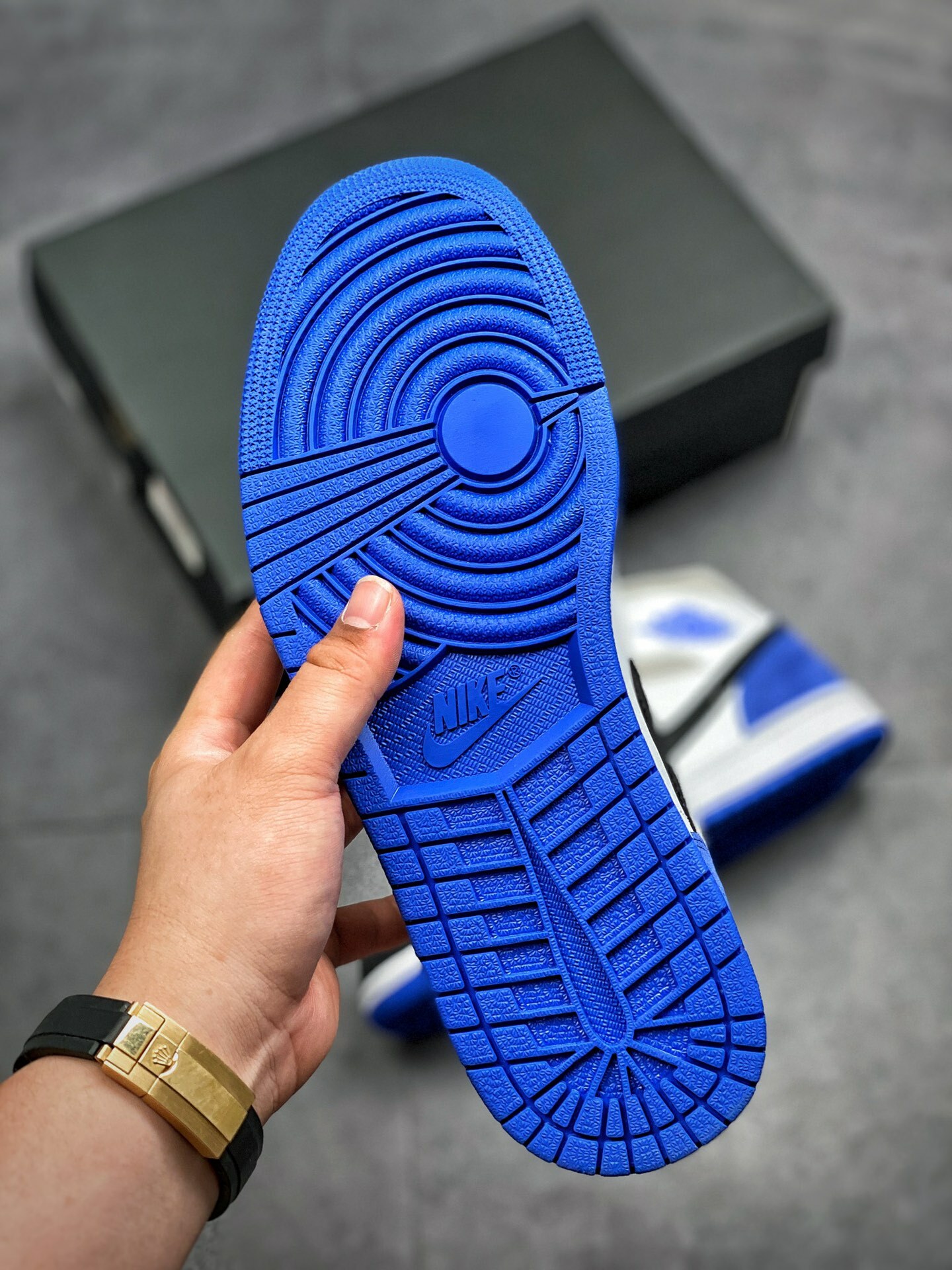 180 AJ1Mid 36-45 got 44.5 (16).jpg