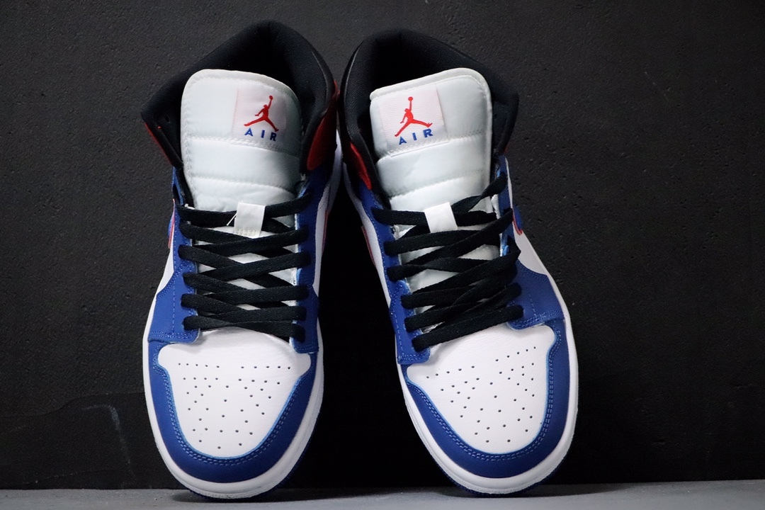 120 AJ1 mid 40-46 no44.5 (1).jpg