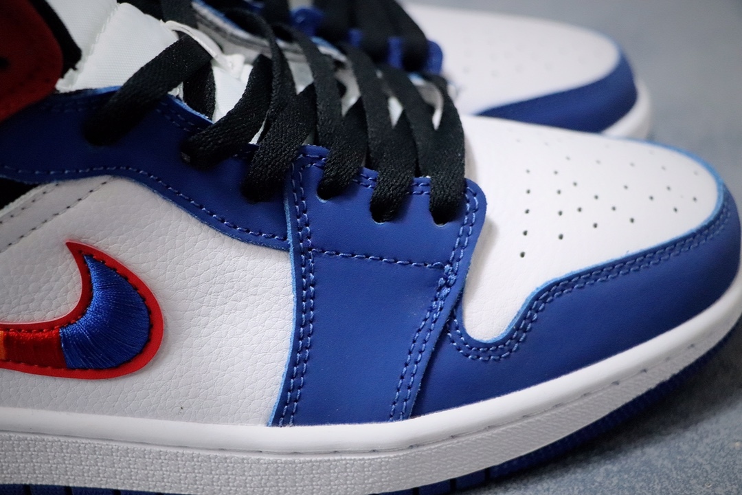 120 AJ1 mid 40-46 no44.5 (2).jpg