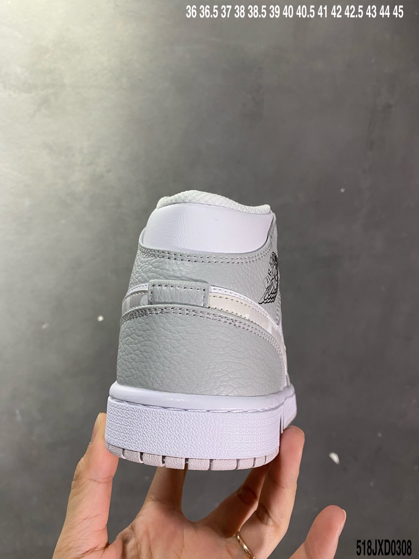 140 AJ1 mid 40-45 no44.5 (6).jpg