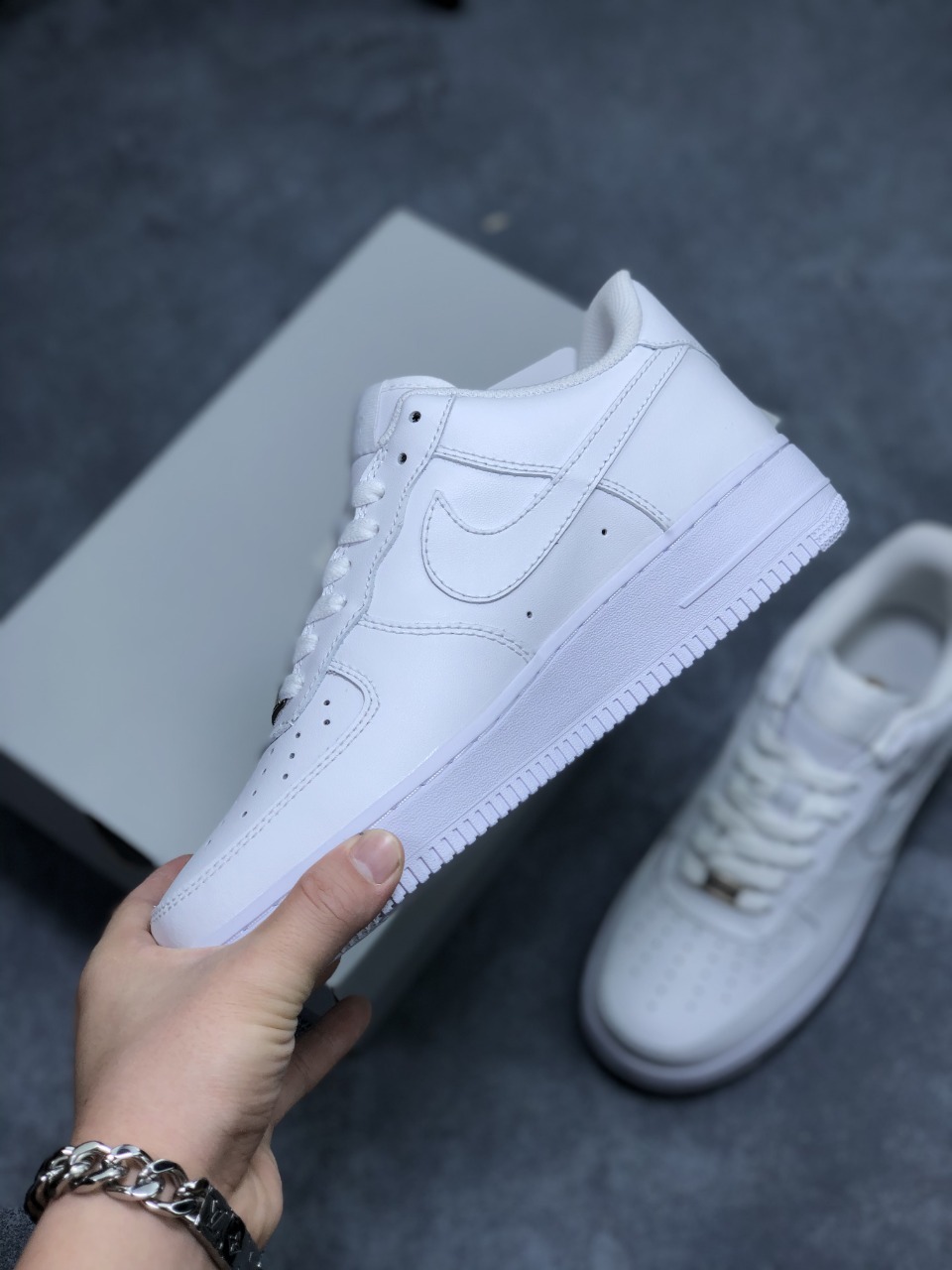 150 Air Force 1 Low ’07 _All white_ 40-45_yy.5 (2).jpg