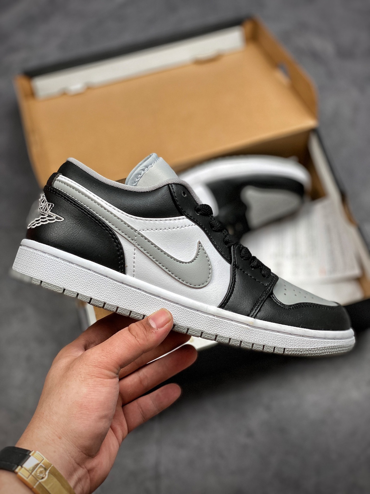 Aj1 low 36-45 got 44.5 (2).jpg