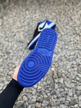 130 AJ1 low 36-45 half (6).jpg
