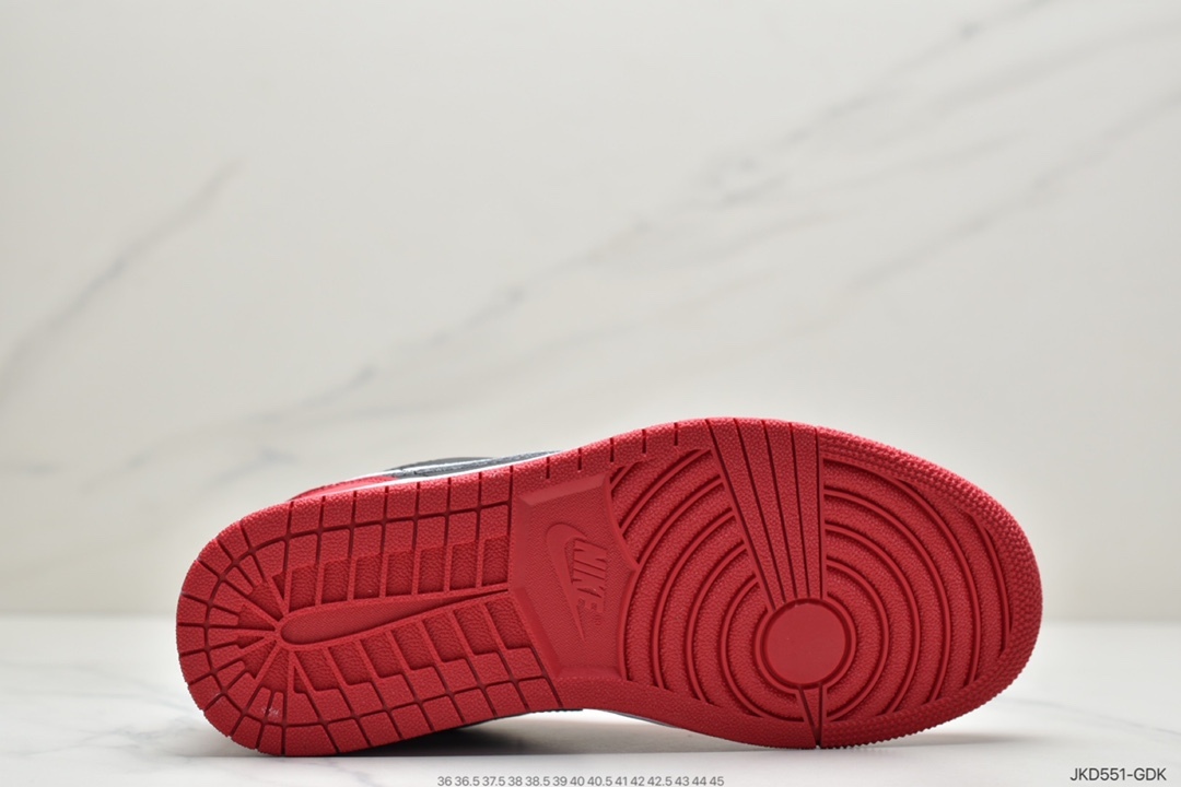 140 AJ1 Low 36-45 (20).jpg