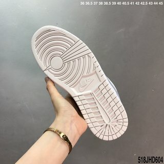 140 AJ1 mid 40-45 no44.5 (16).jpg