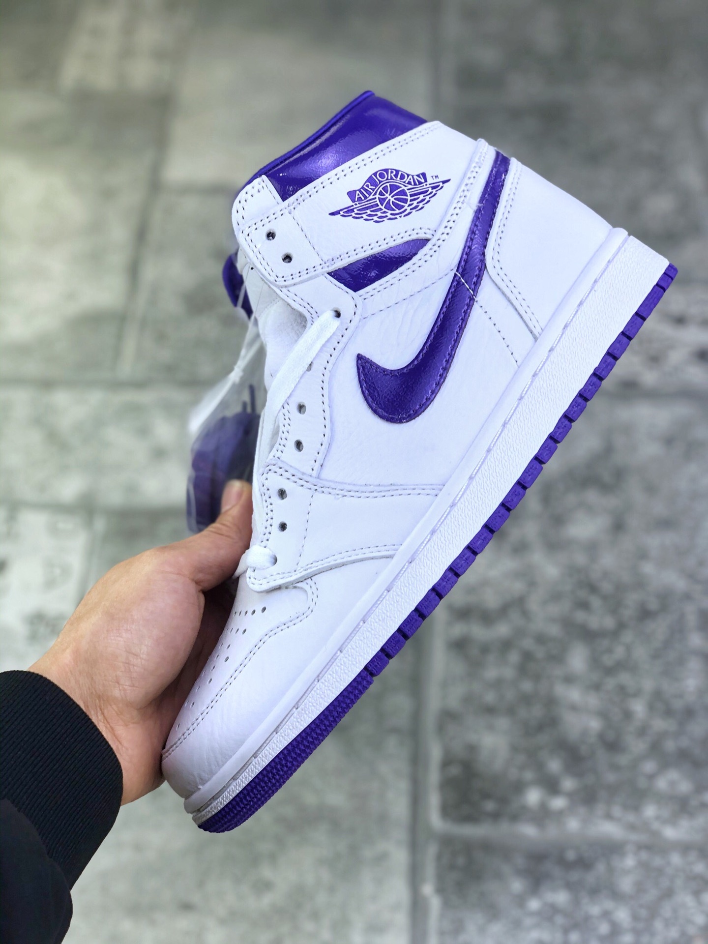 120 AJ1 Low 36-46.jpg