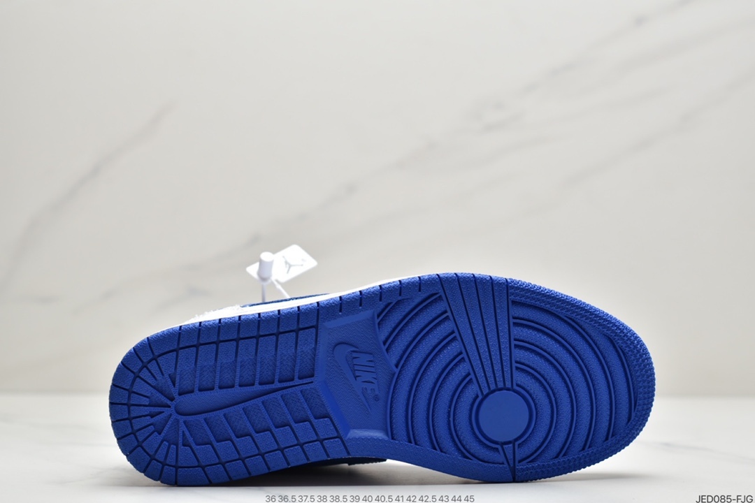 130 AJ1 Mid 36-45 (35).jpg