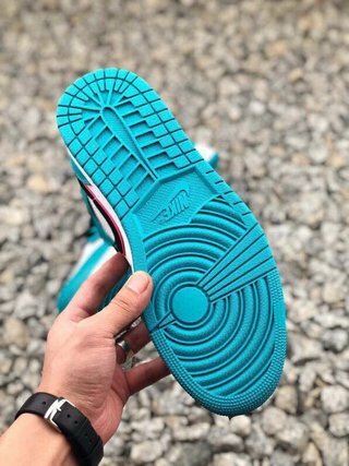 140 AJ1 South Beach 36-46 got 44.5 (2).jpg