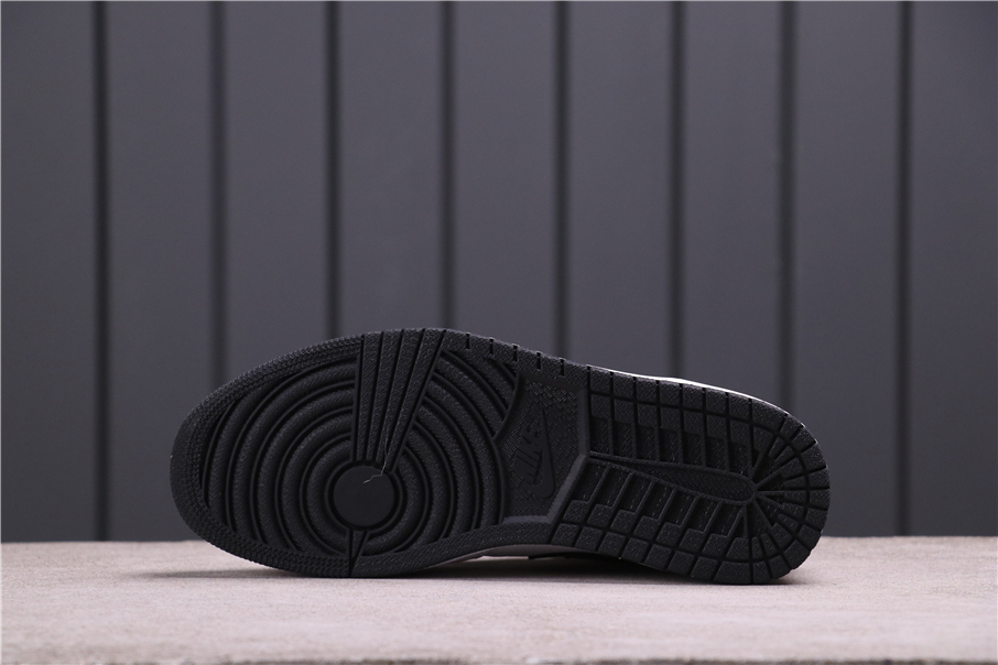 170 Air Jordan 1 Mid 36-46 half (8).jpg
