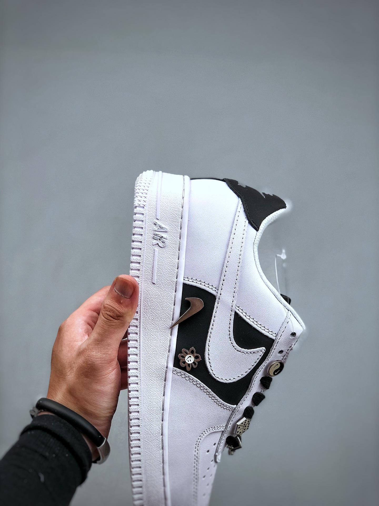 120 Air Force 1 Low 36-45 no 44 (1).jpg
