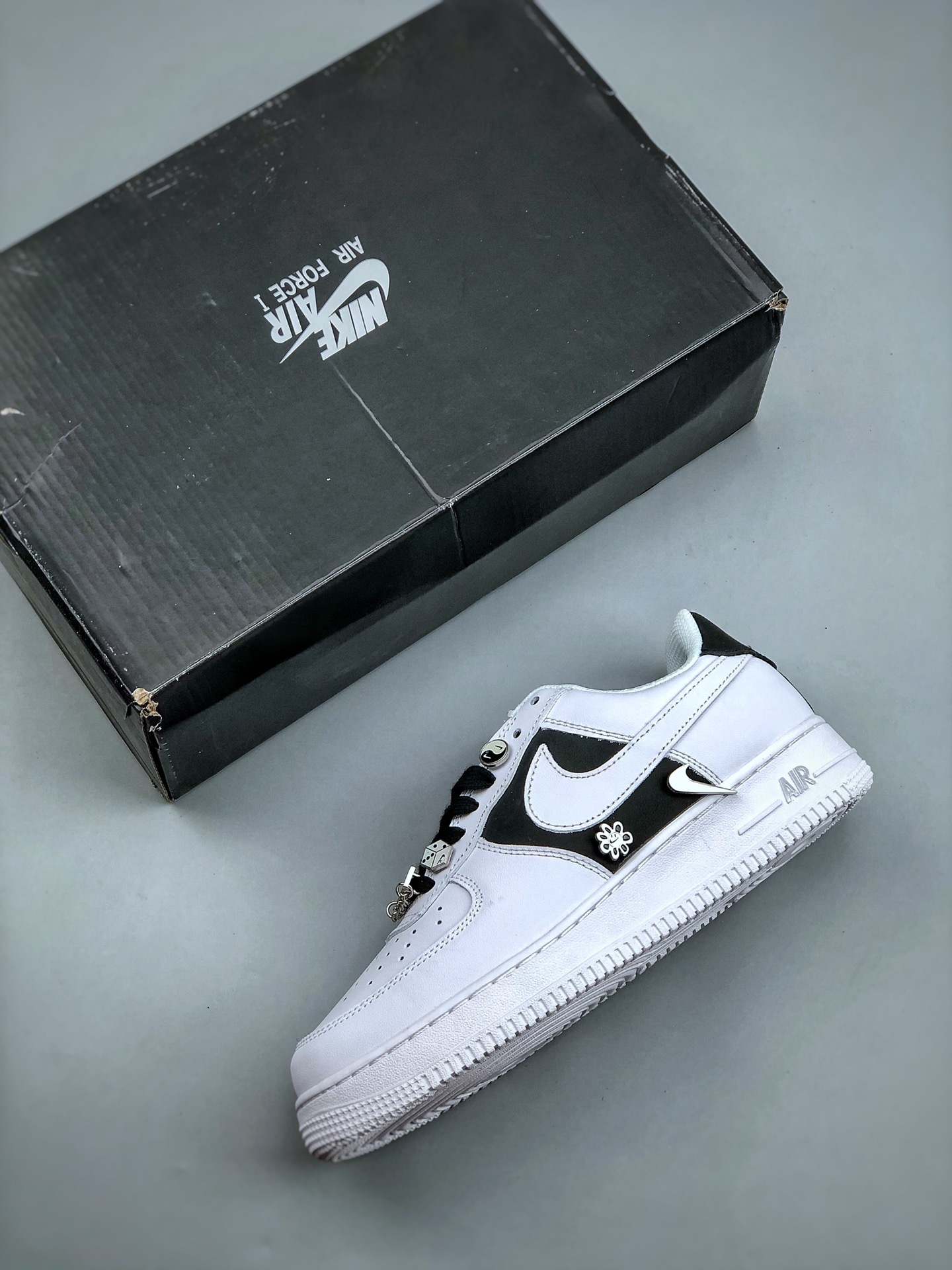 120 Air Force 1 Low 36-45 no 44 (8).jpg