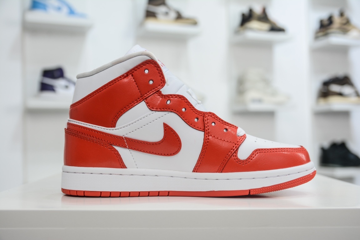 180 AJ1 Mid 36-46 half BQ6472  116 (5).jpg