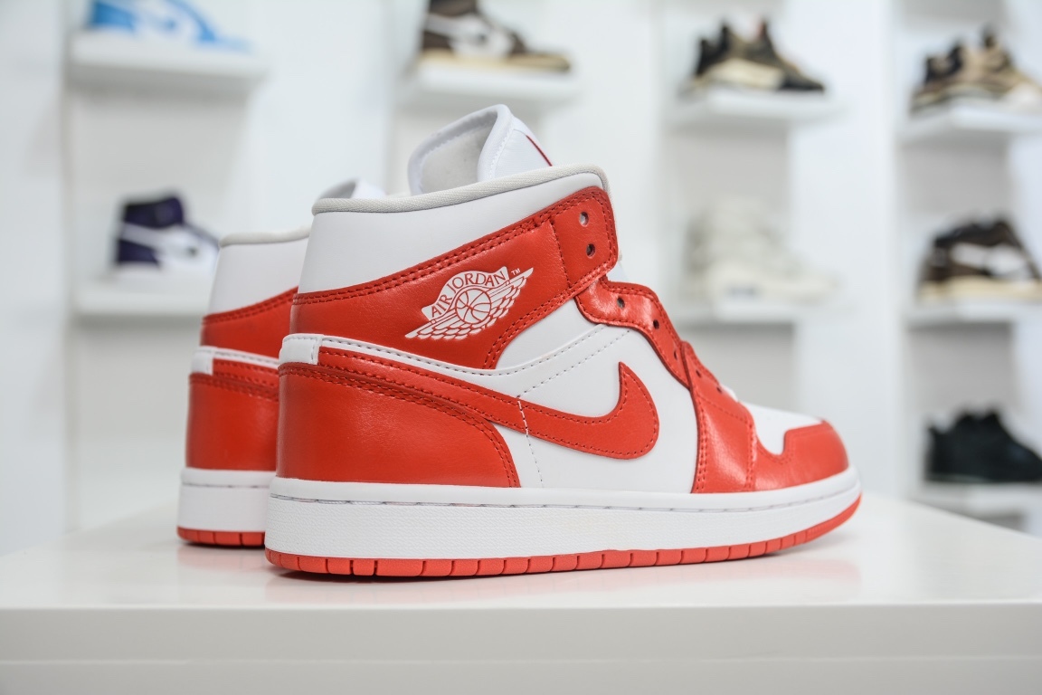 180 AJ1 Mid 36-46 half BQ6472  116.jpg