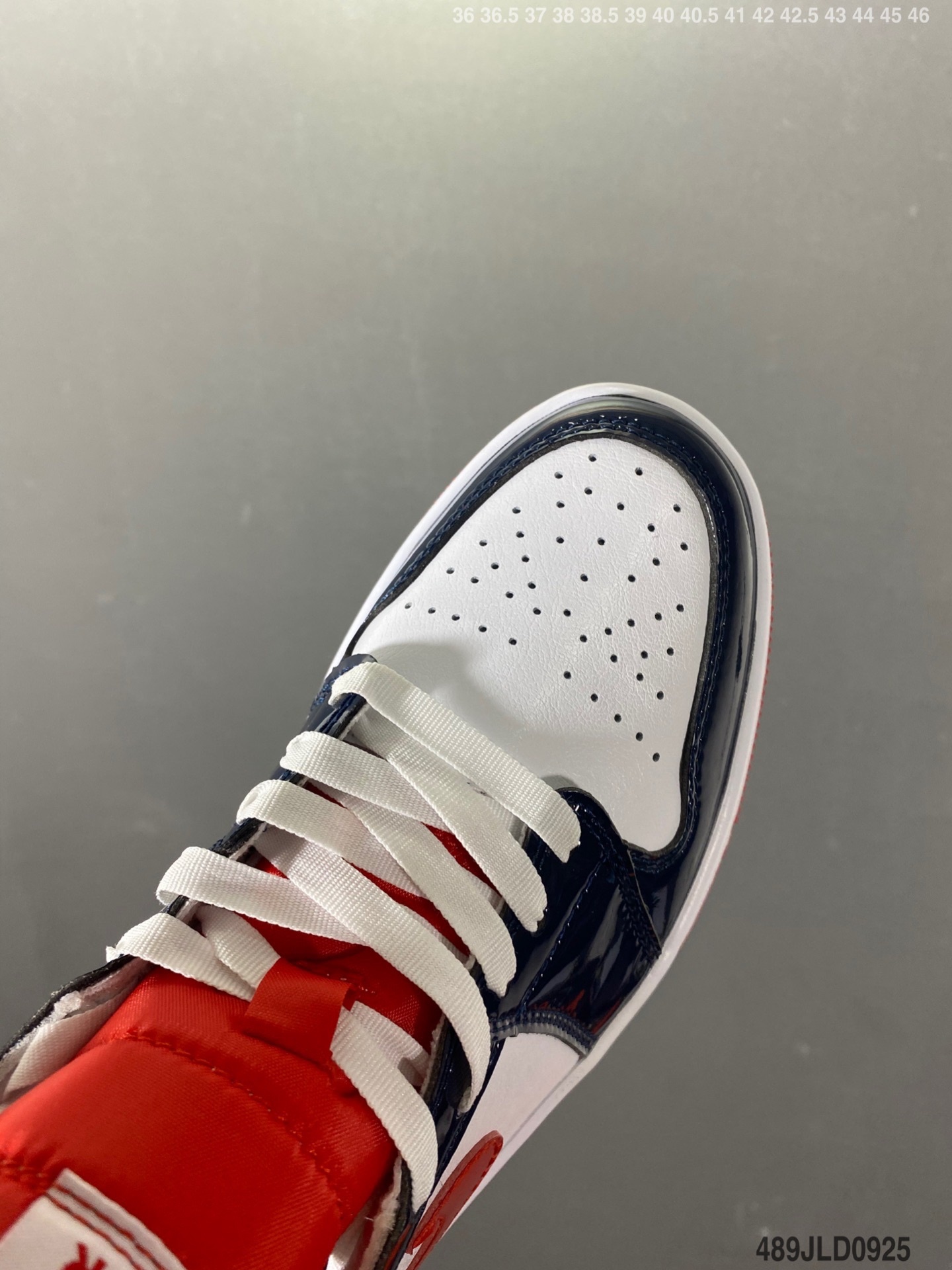 180 AJ1 Mid 36-46 Half no44 (4).jfif