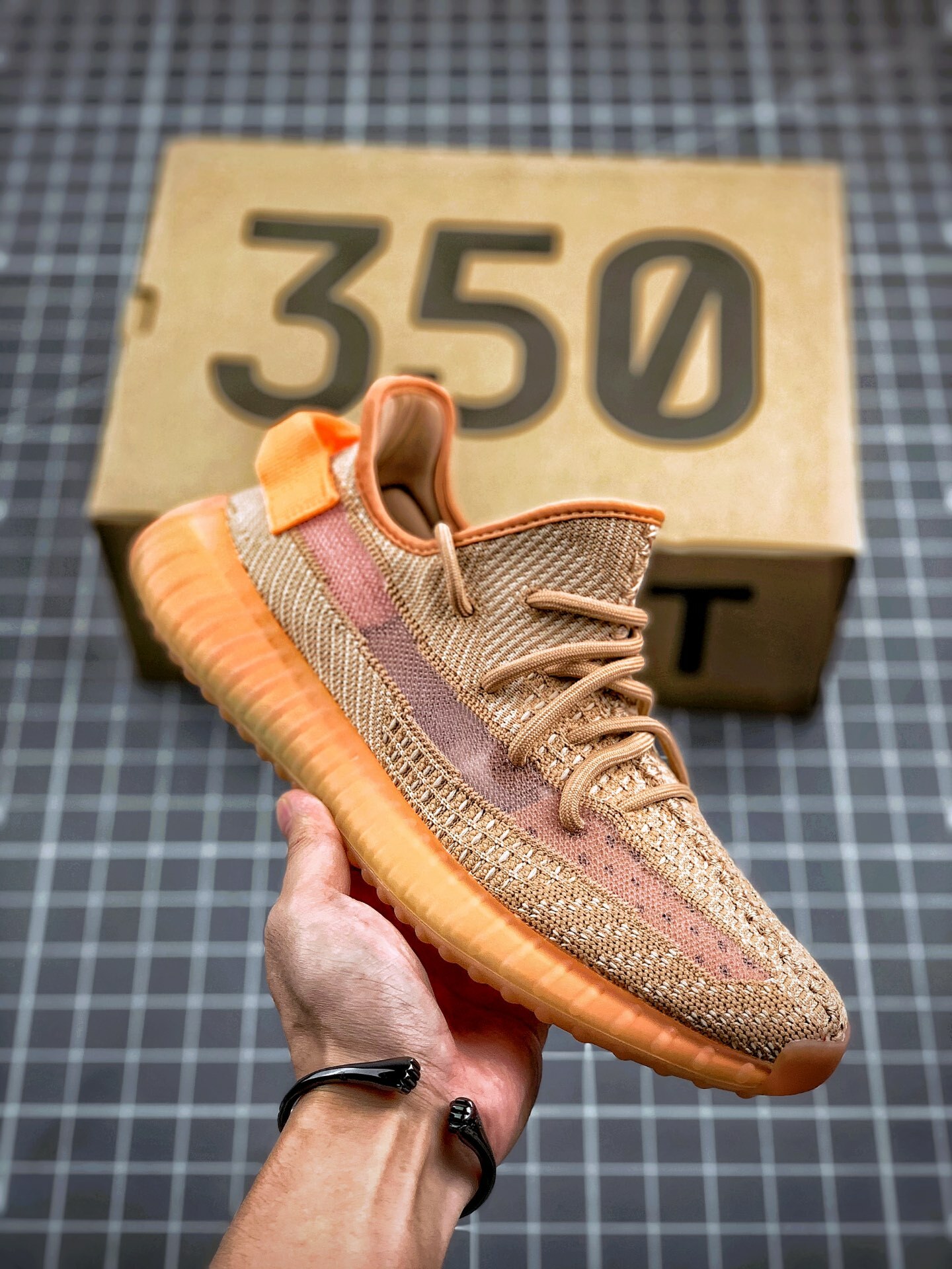 120 Clay yeezy boost 350 36-47half (1).jpg