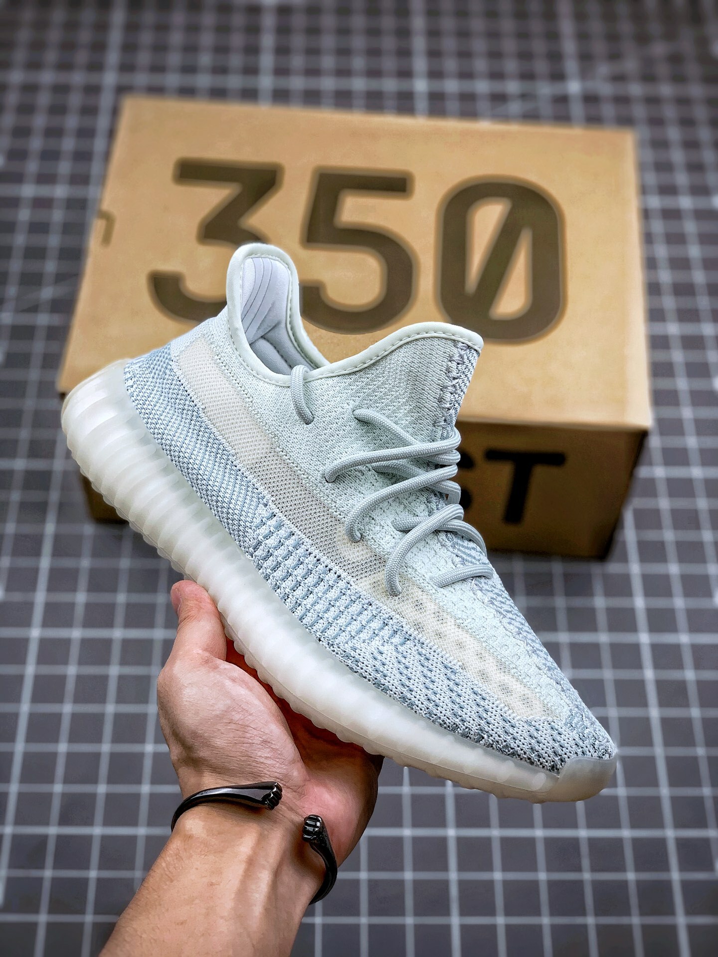 120 冰蓝天使 yeezy boost 350 36-47half.jpg