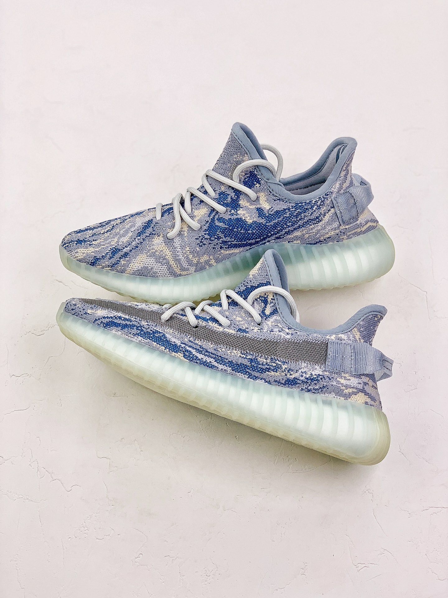 170 Yeezy 350 V2 36-46 (1).jfif