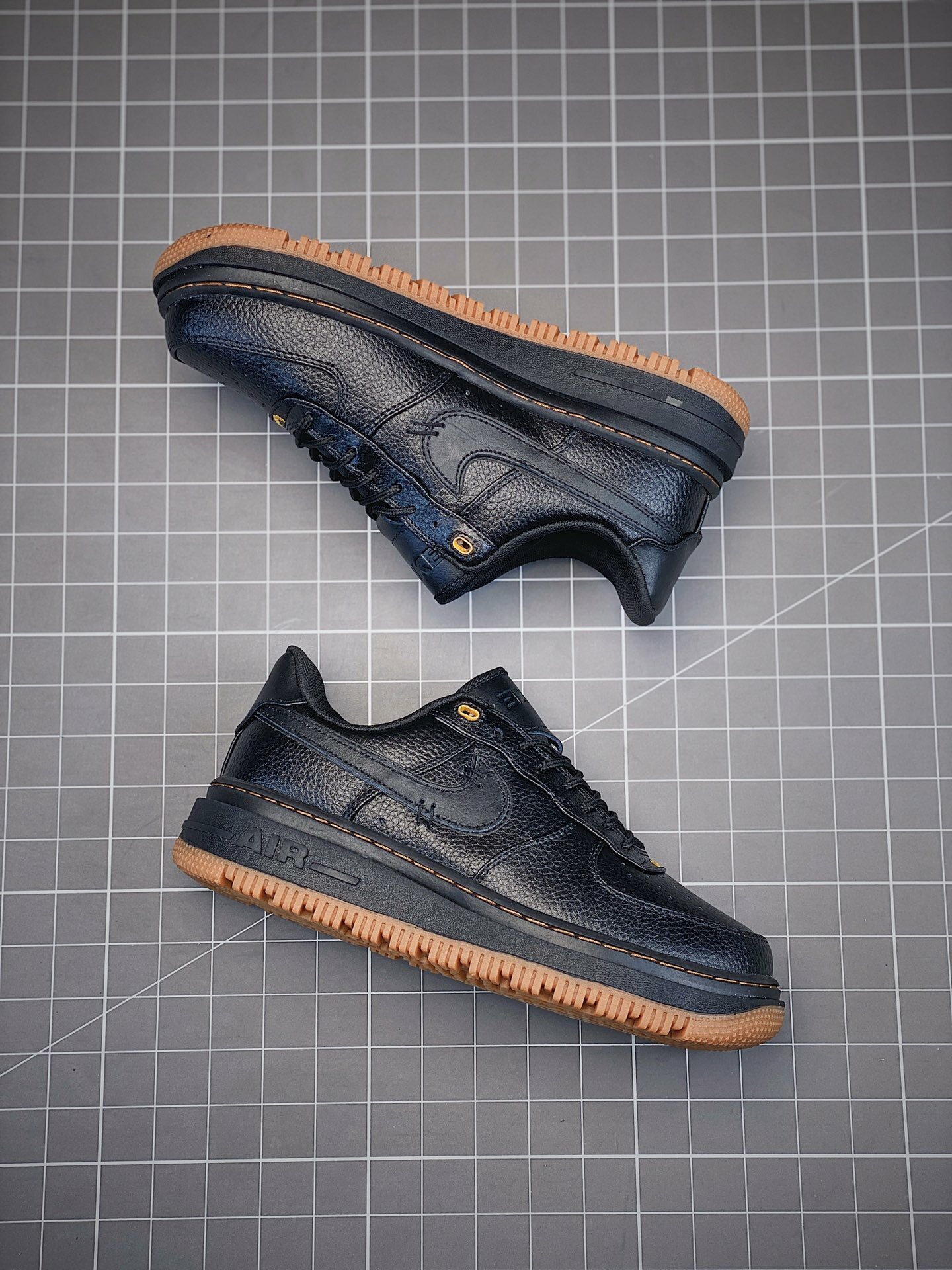 180 NK Air Force 1 Low Luxe 40-46 no44.5 (41).jfif