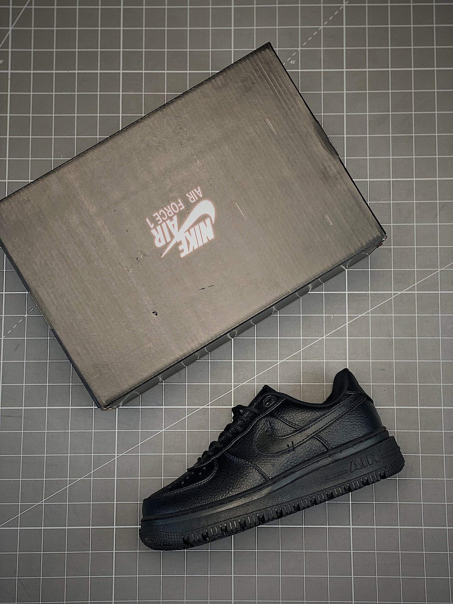 180 NK Air Force 1 Low Luxe 40-46 no44.5 (1).jfif