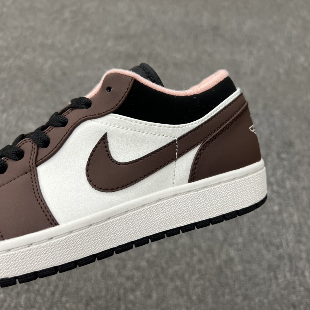 180 AJ1 Mocha Brown 36-46 half