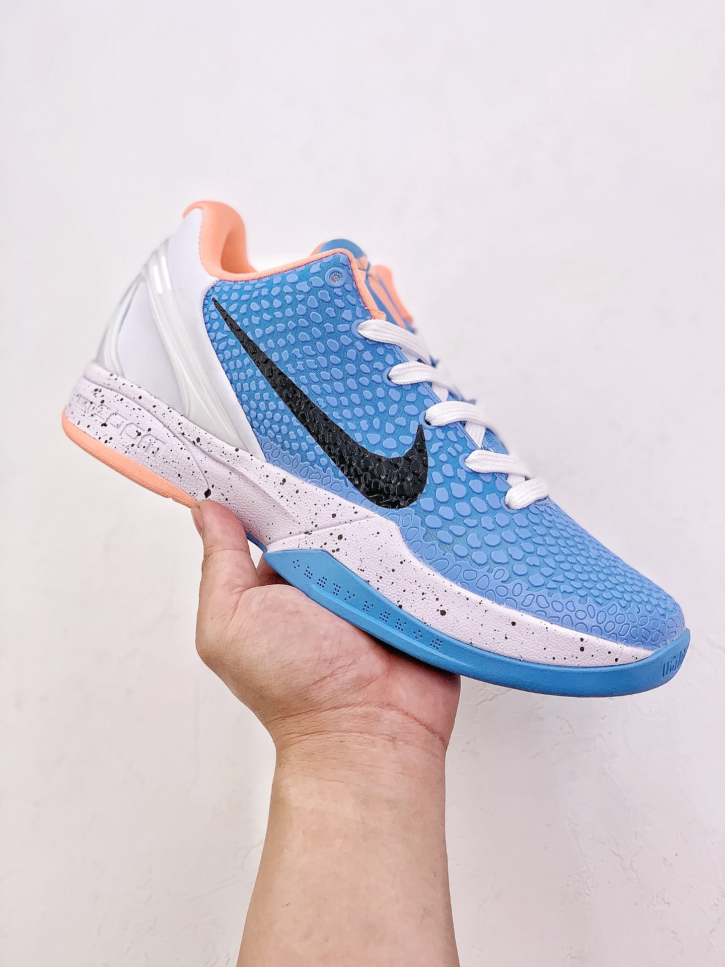 240 Kobe 6 40-46 half (30)