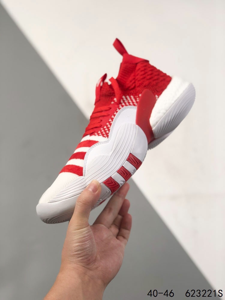 150 Trae Young 2 40-46 Half  (9)