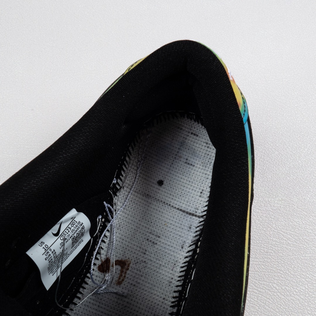 o_1f8cmi10q7lfh2p1103kildjul