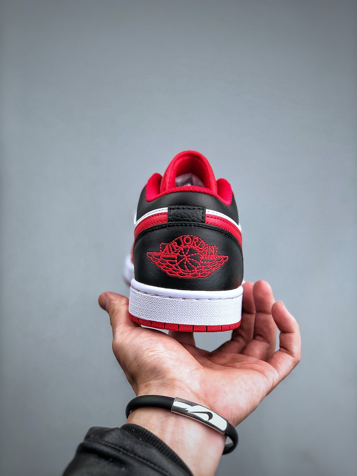 AJ1 High (81)