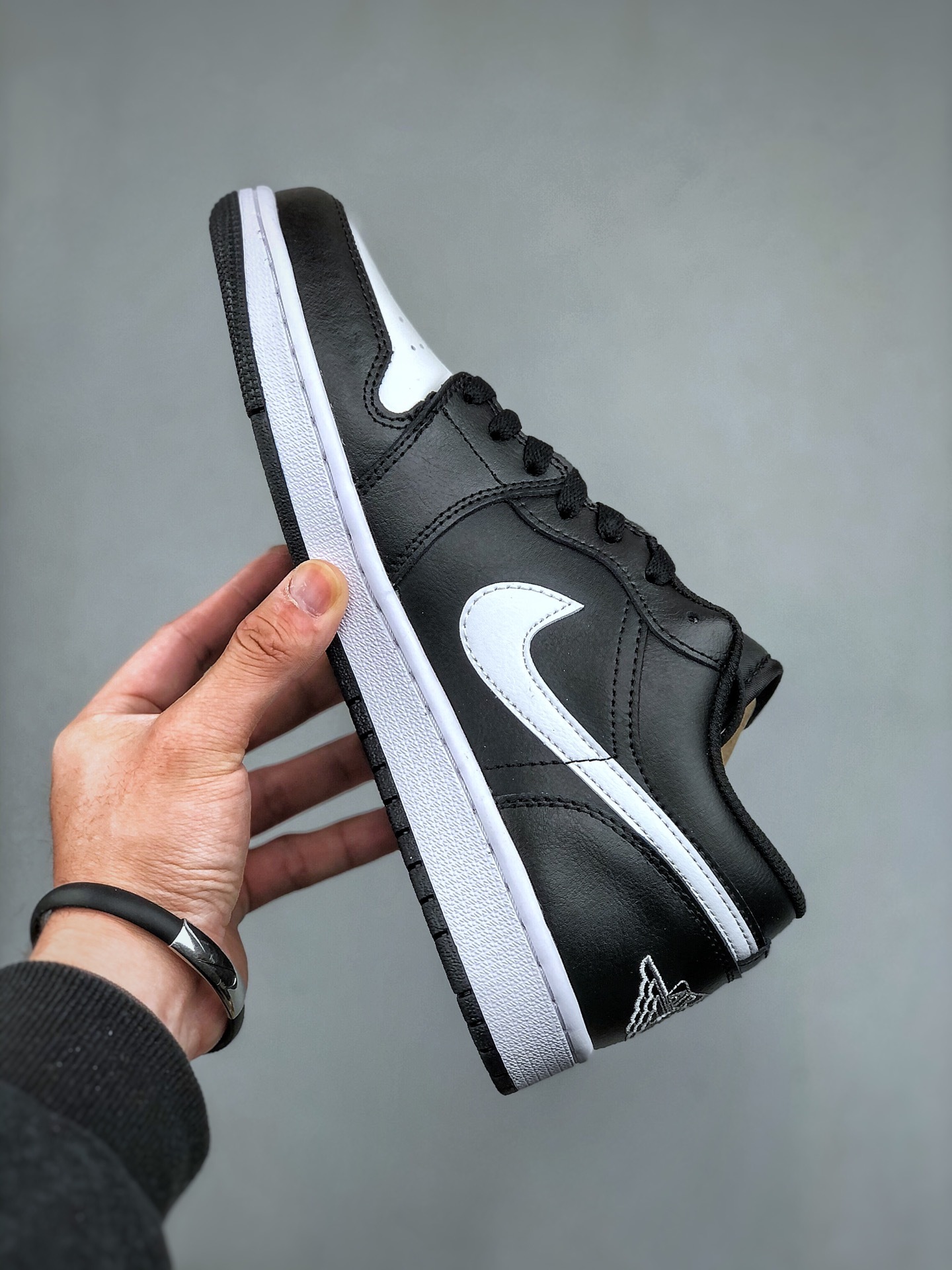 AJ1 High - 2025-05-11T155226.722