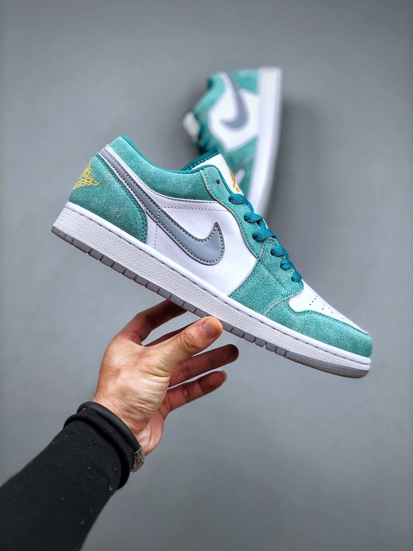 AJ1 High - 2025-05-11T161848.279