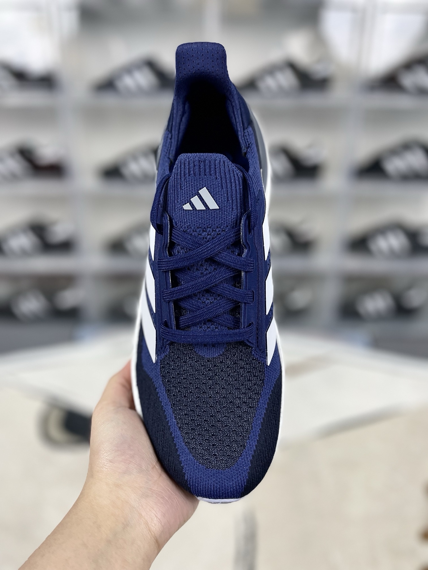 Ultraboost 5X 210 (17)