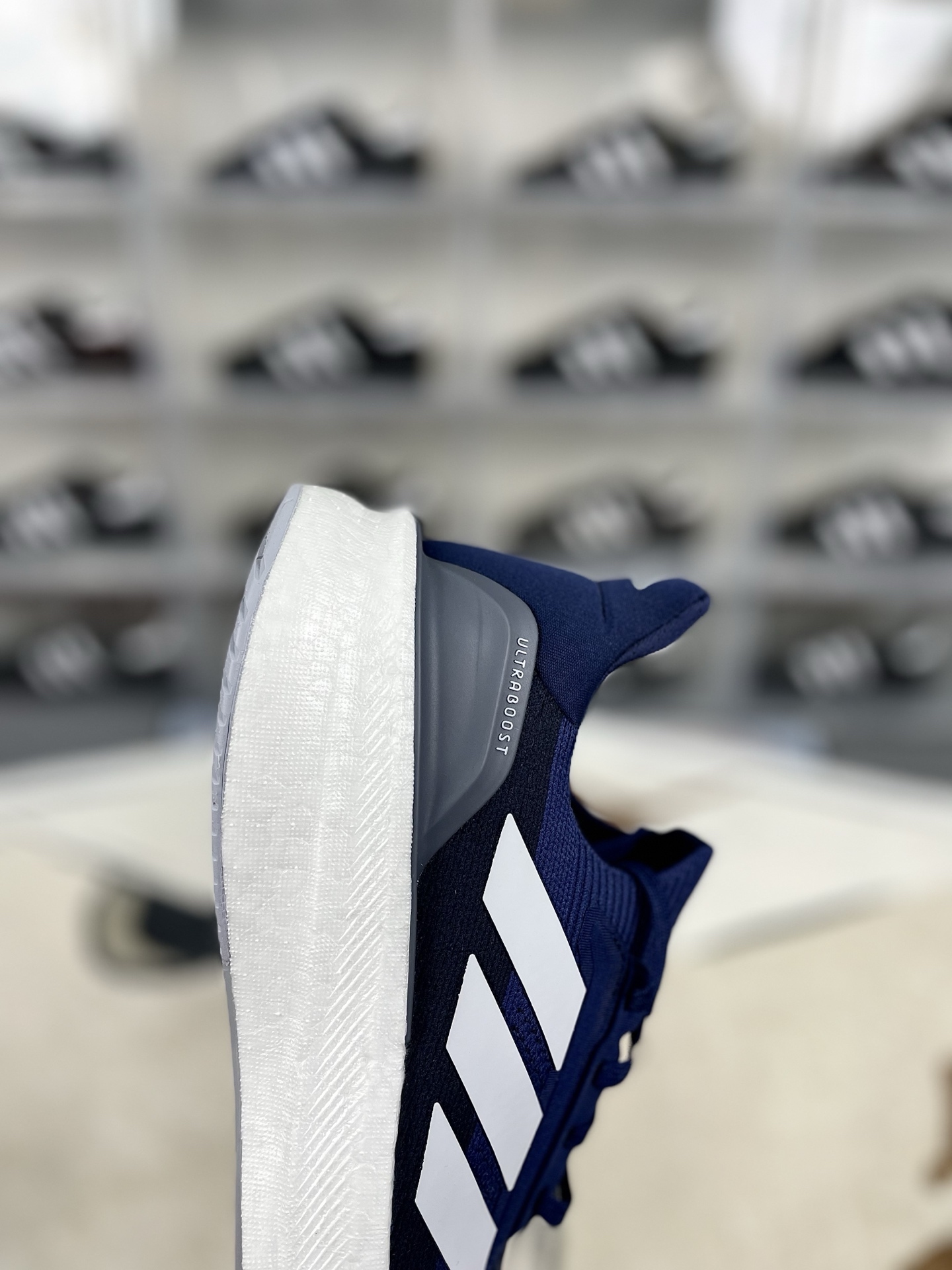 Ultraboost 5X 210 (10)