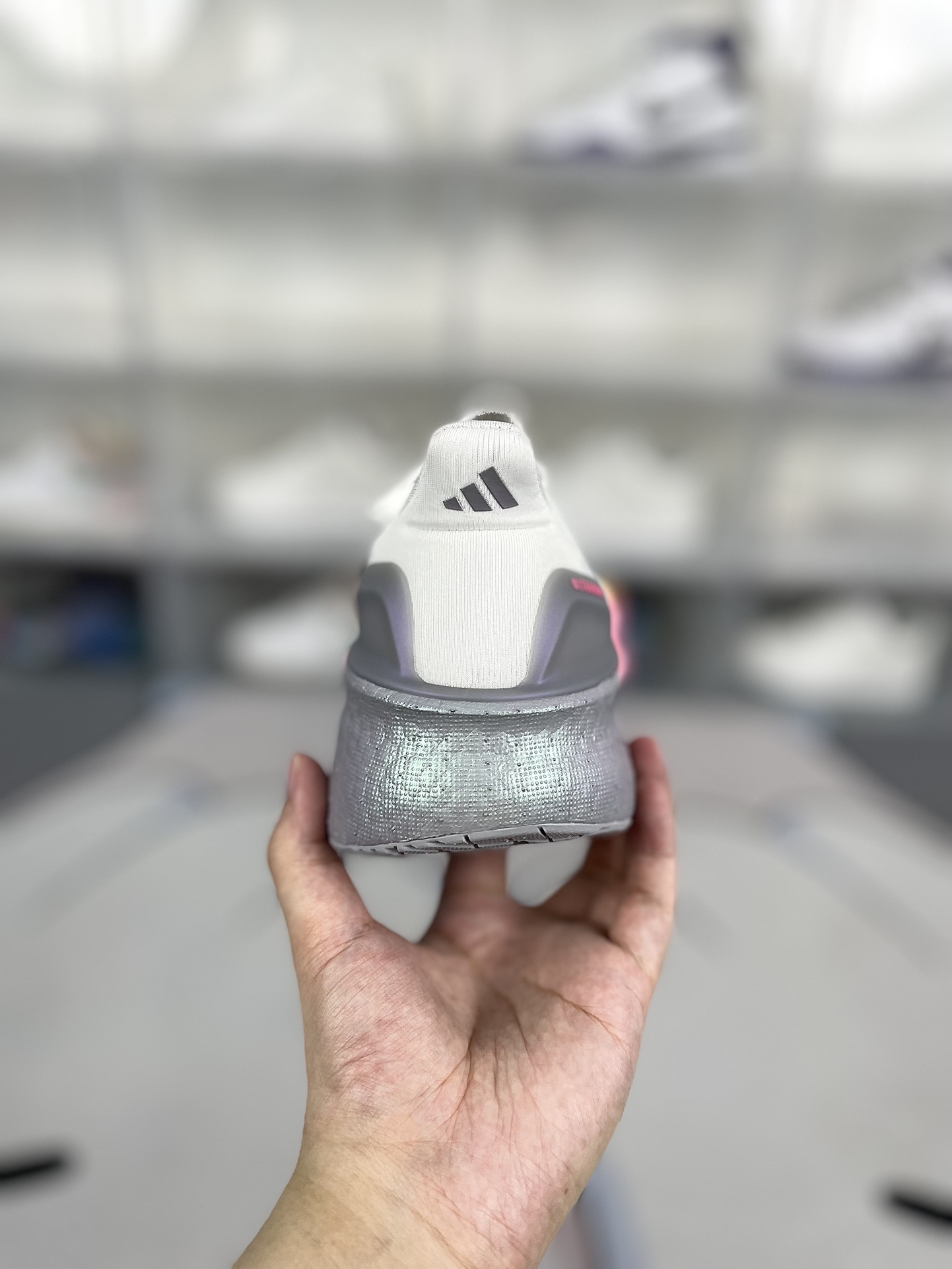 Ultraboost 5X 210 (27)