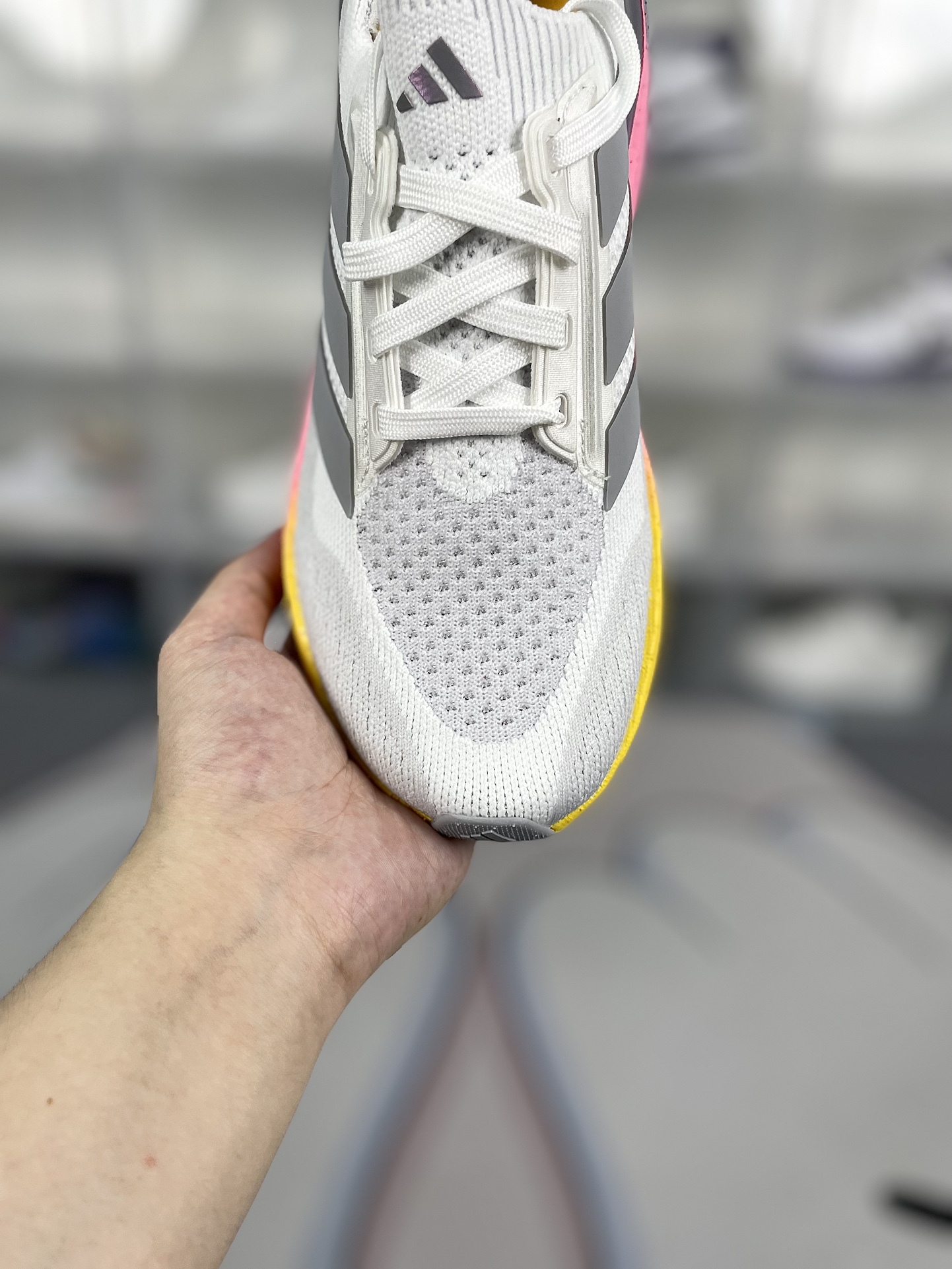 Ultraboost 5X 210 (32)
