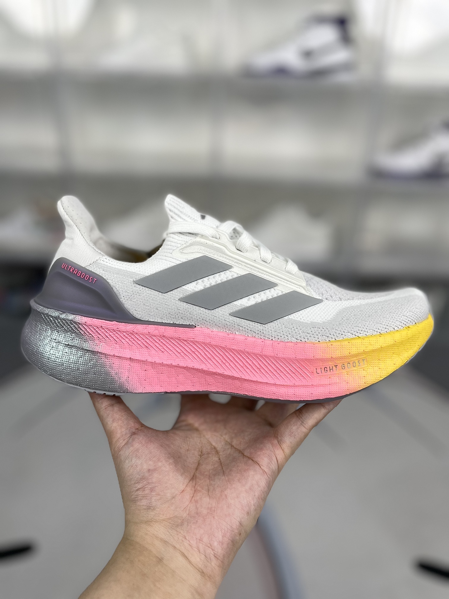 Ultraboost 5X 210 (28)