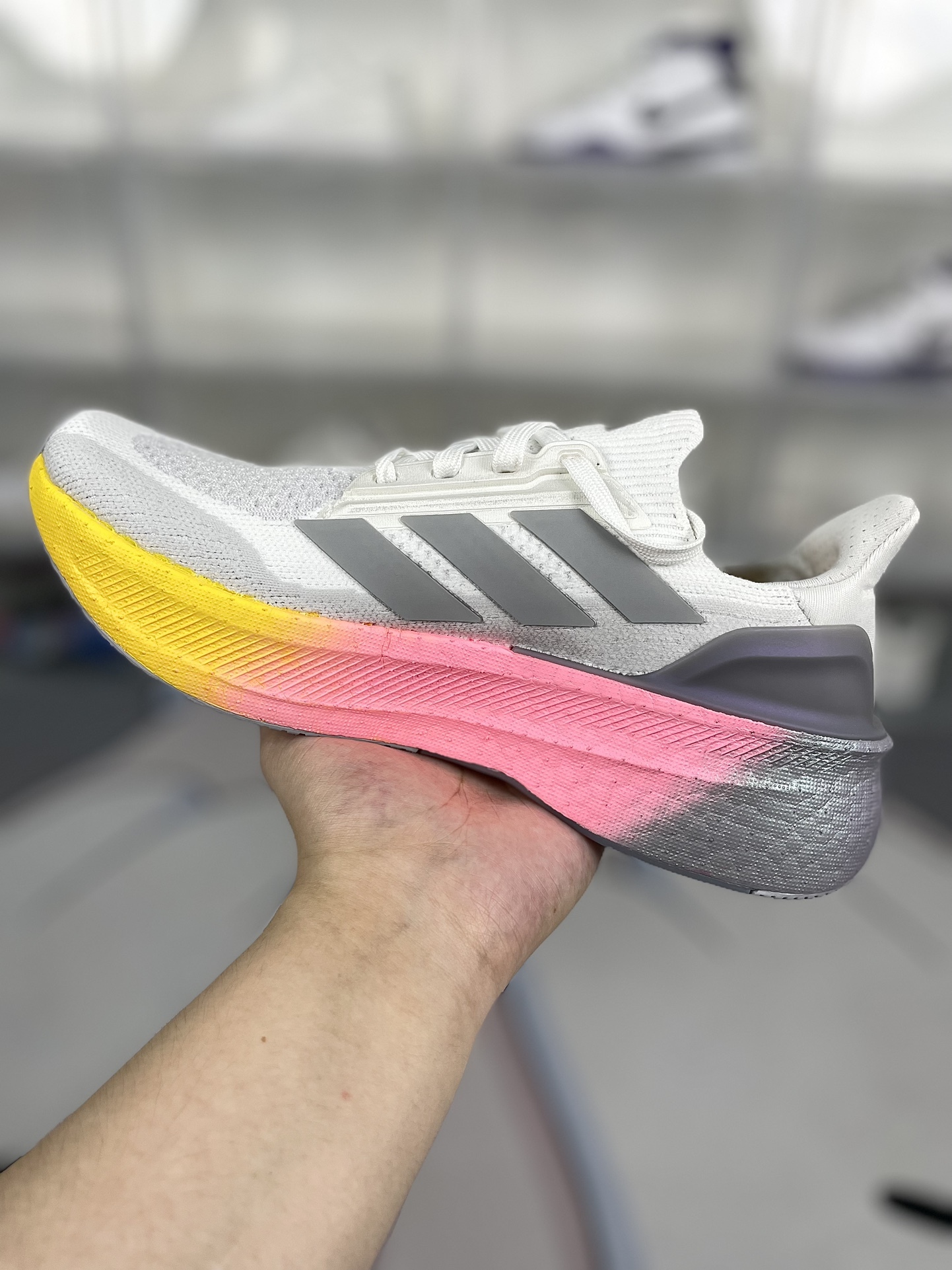 Ultraboost 5X 210 (33)